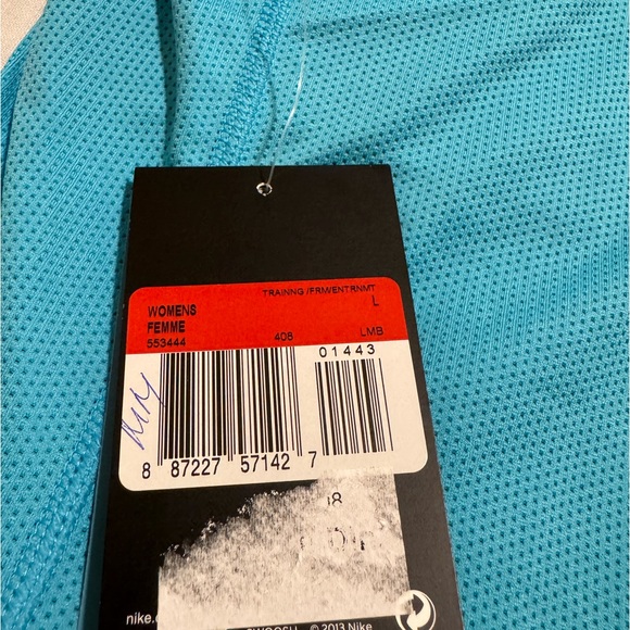 NIKE tank top NWT, size L - Picture 5 of 6